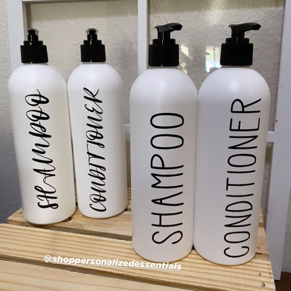 Set of 2 Shampoo and Conditioner